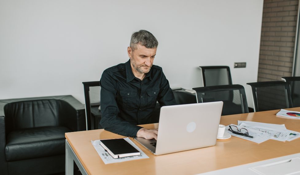 Why Consulting Services Staffing Improves Strategic IT Decisions